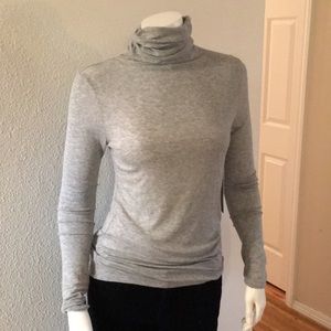 || NWT Turtle neck